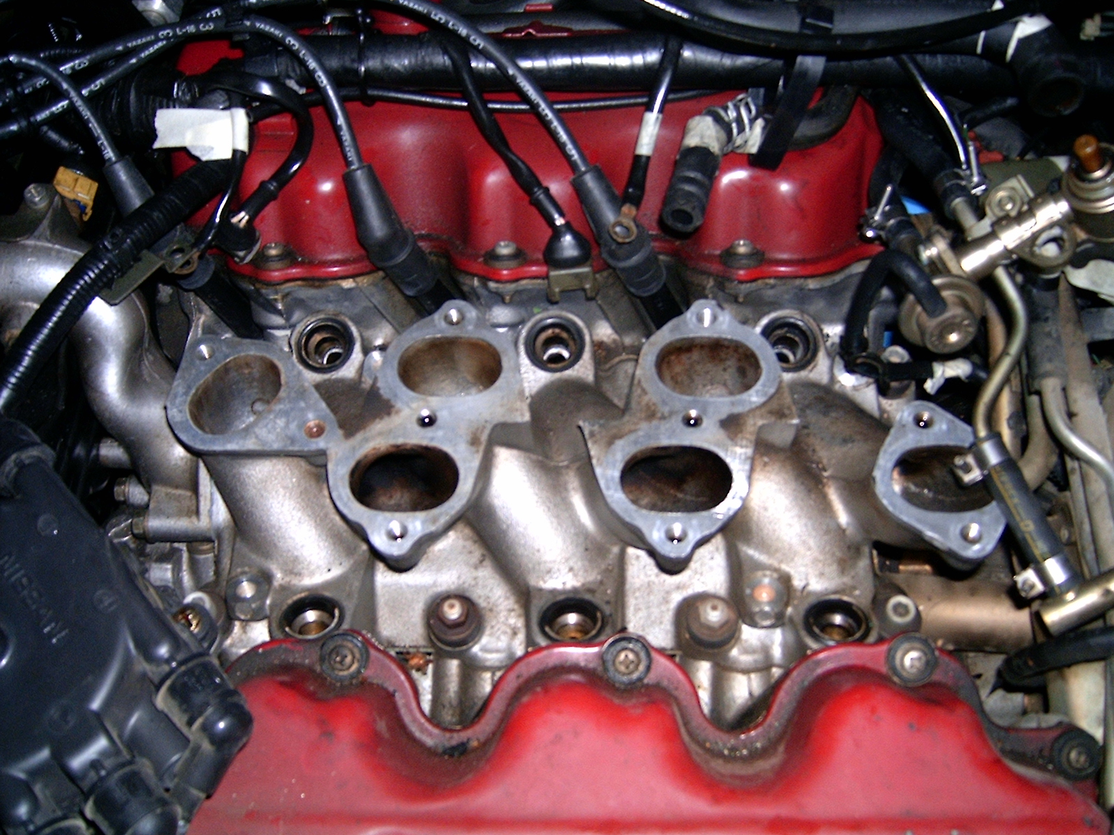 How to replace fuel injectors 1992 nissan maxima #3